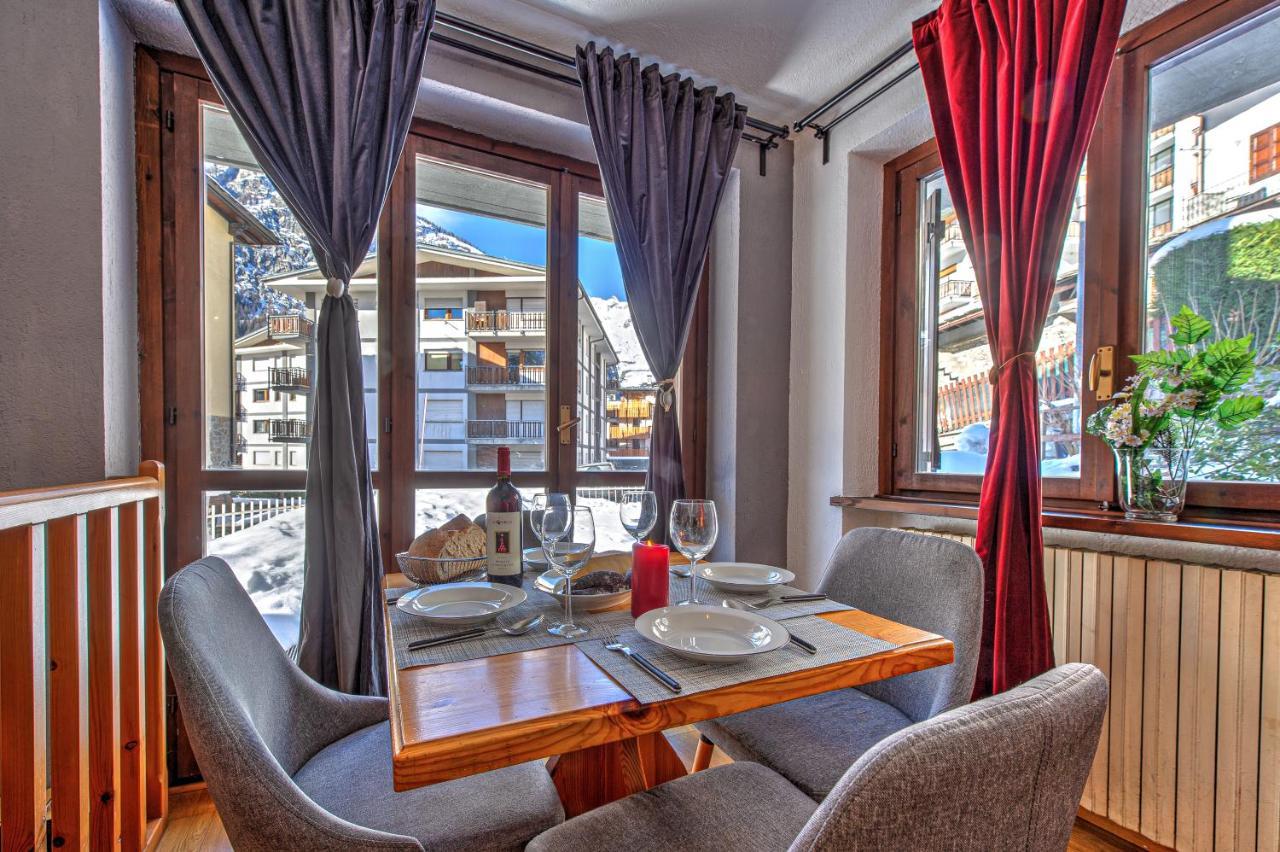 דירות קורמאיור Casa Julie - Accogliente Rifugio Nella Quiete - Cour 0157 מראה חיצוני תמונה