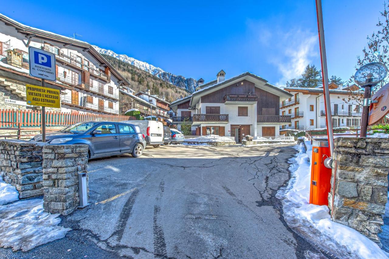 דירות קורמאיור Casa Julie - Accogliente Rifugio Nella Quiete - Cour 0157 מראה חיצוני תמונה